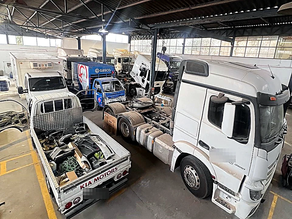 Taller de reparación de vehículos pesados Comercial Servin